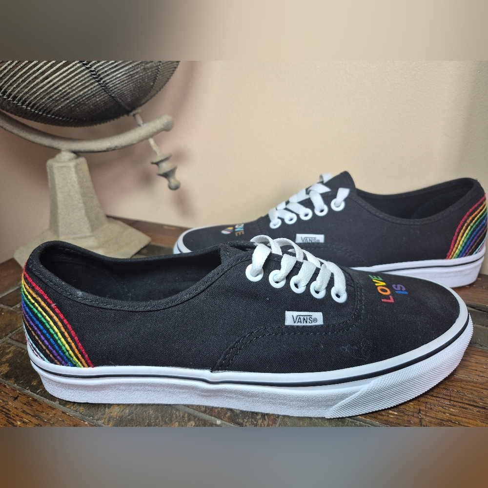 Vans Limited Edition Pride‎ Love Sneakers - Mens Size 8.5/ Womens 10